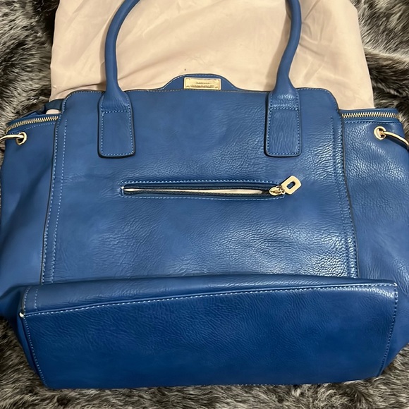 Faux Gorgeous Blue Handbag - Picture 4 of 7